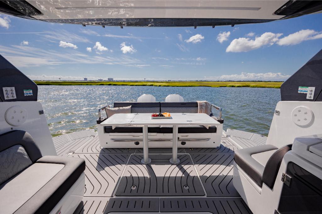 Slide: The Image of Galeon 375 GTO 2026 - 266