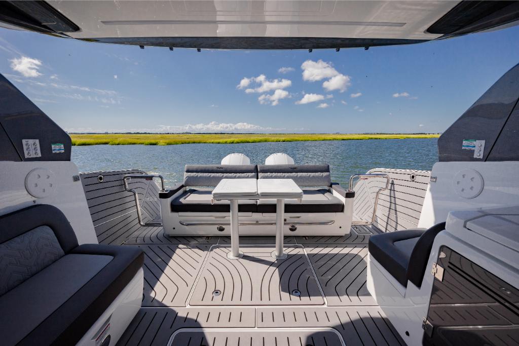 Slide: The Image of Galeon 375 GTO 2026 - 271