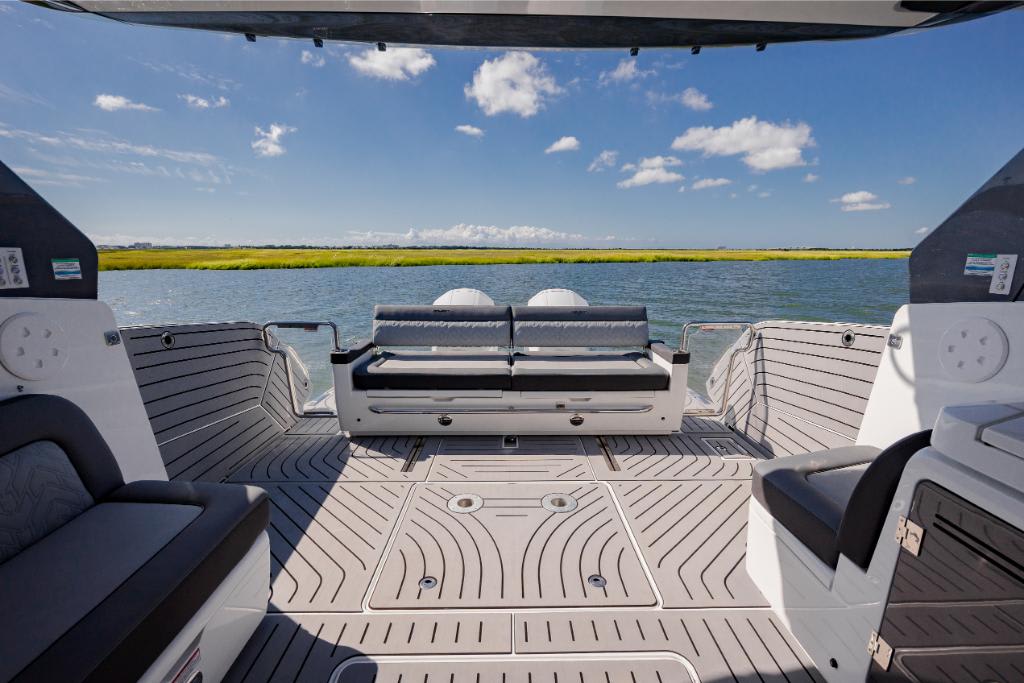 Slide: The Image of Galeon 375 GTO 2026 - 273