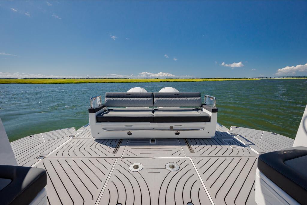 Slide: The Image of Galeon 375 GTO 2026 - 285