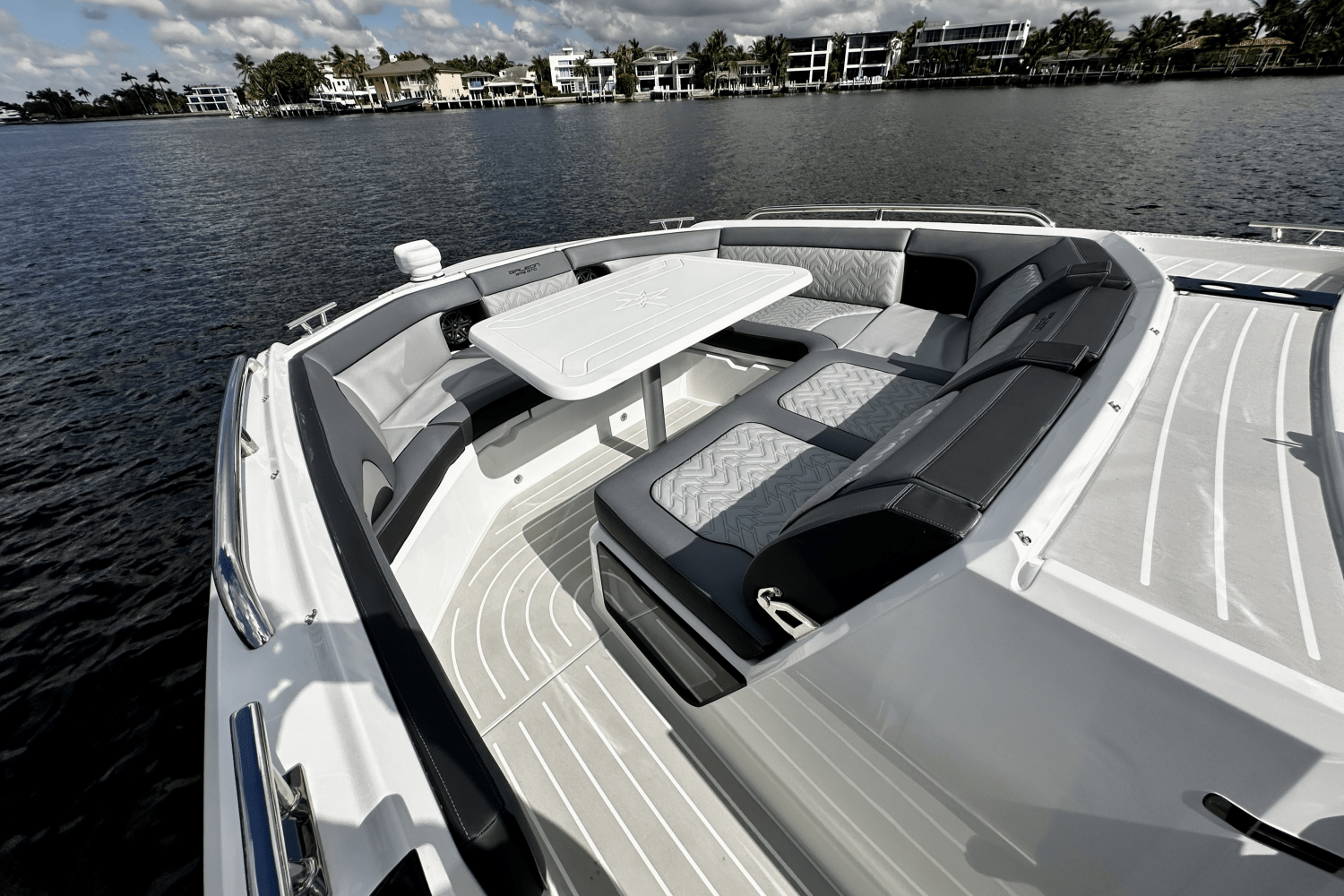 Slide: The Image of Galeon 375 GTO 2026 - 35