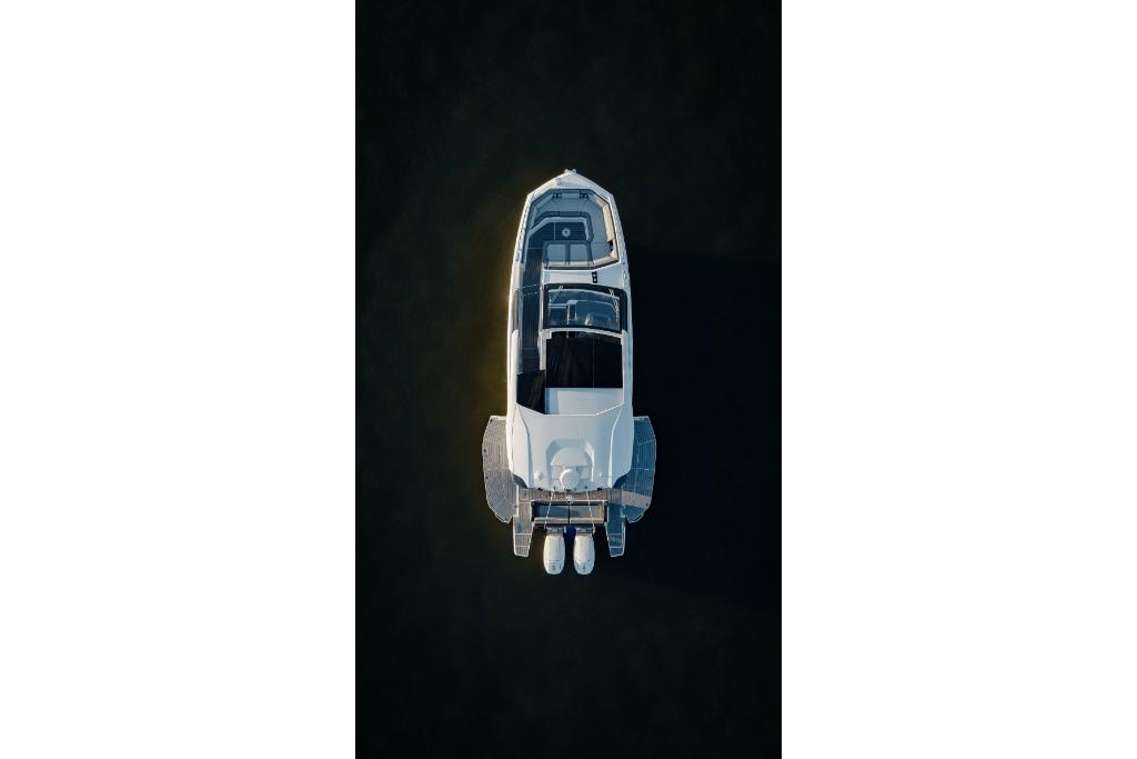 Slide: The Image of Galeon 375 GTO 2026 - 39