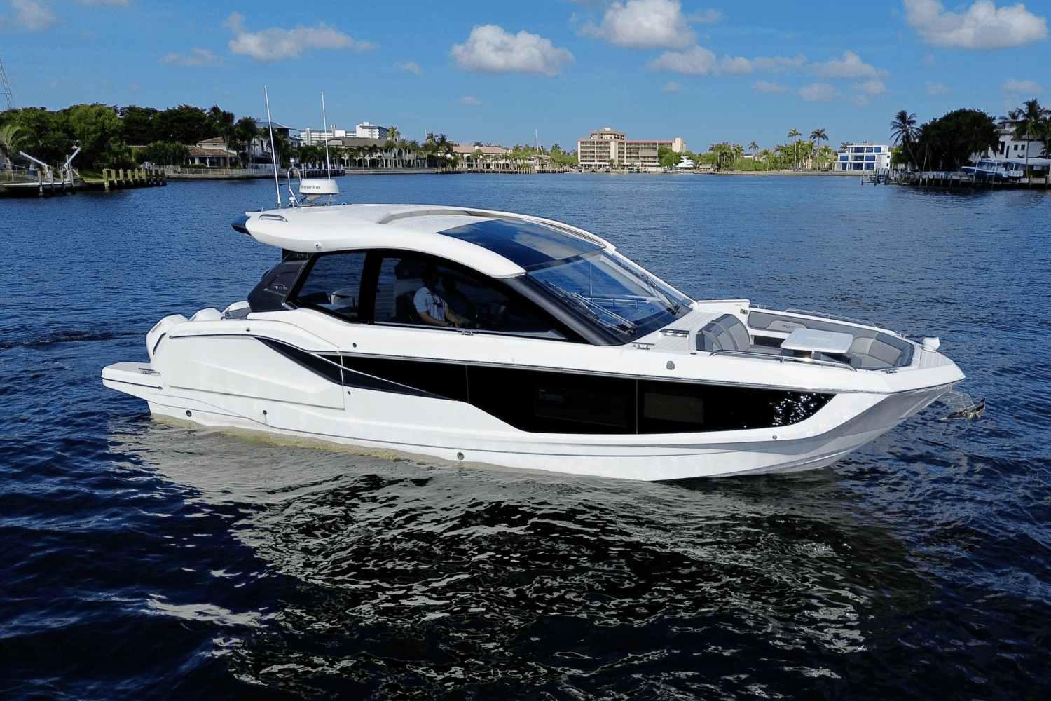 Slide: The Image of Galeon 375 GTO 2026 - 4