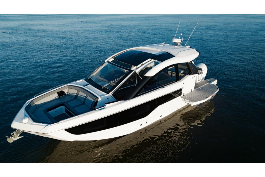 Slide: The Image of Galeon 375 GTO 2026 - 40
