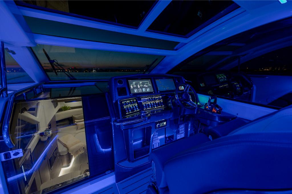 Slide: The Image of Galeon 375 GTO 2026 - 54