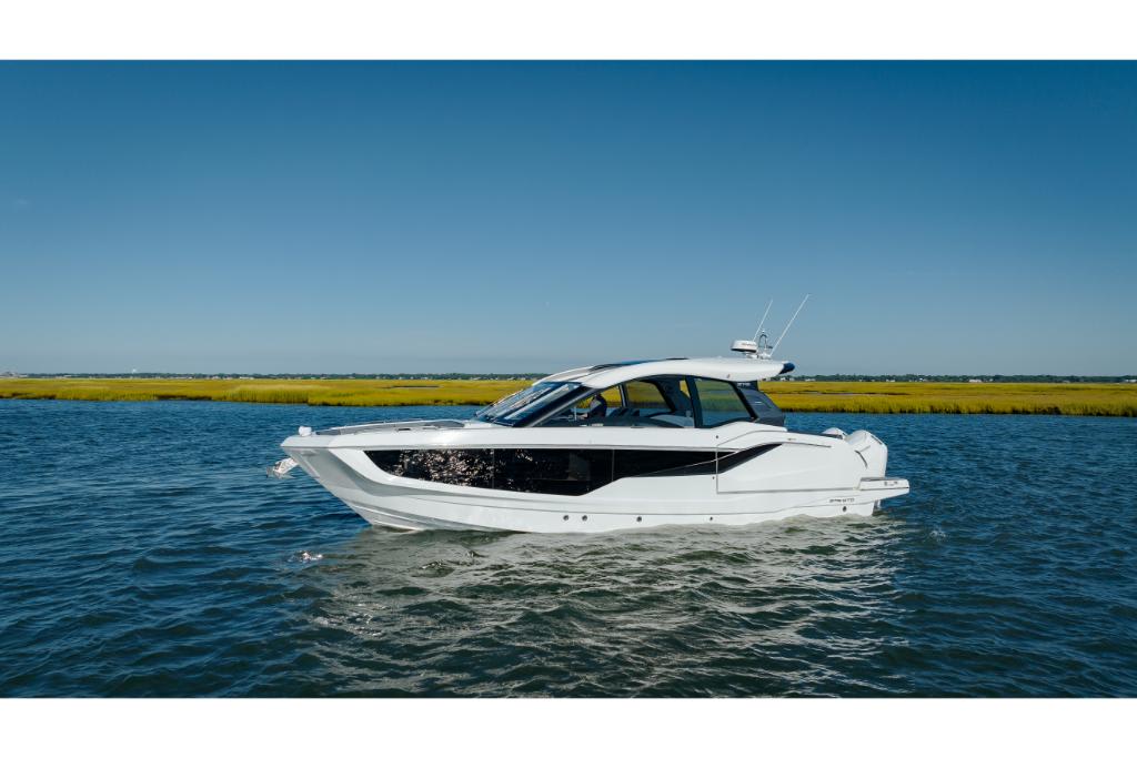 Slide: The Image of Galeon 375 GTO 2026 - 57