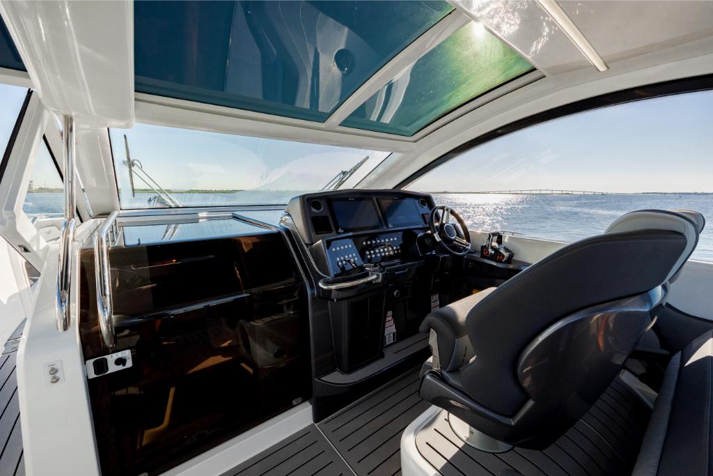 Slide: The Image of Galeon 375 GTO 2026 - 63