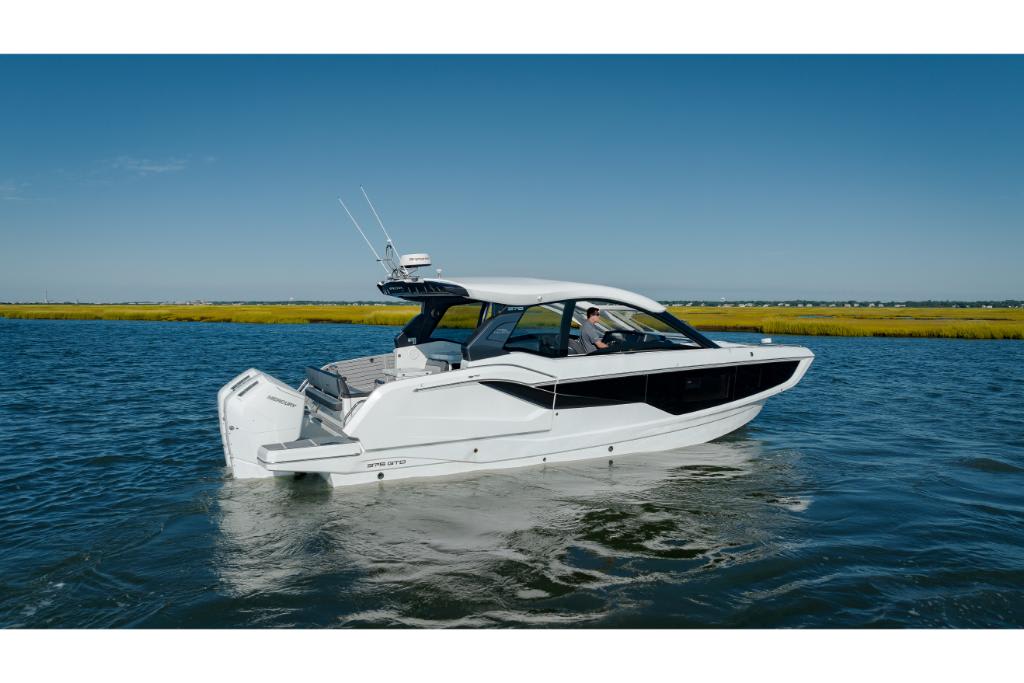 Slide: The Image of Galeon 375 GTO 2026 - 64