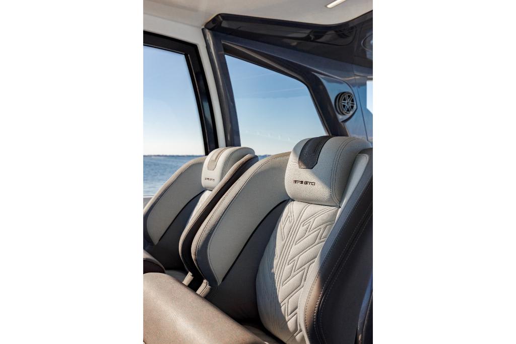 Slide: The Image of Galeon 375 GTO 2026 - 67