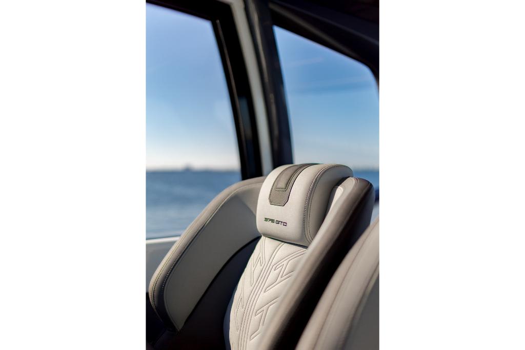 Slide: The Image of Galeon 375 GTO 2026 - 68