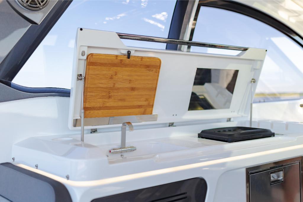 Slide: The Image of Galeon 375 GTO 2026 - 73