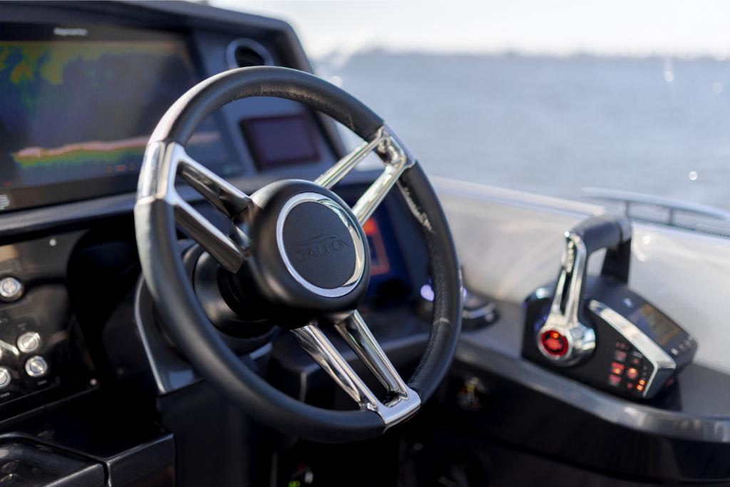 Slide: The Image of Galeon 375 GTO 2026 - 76