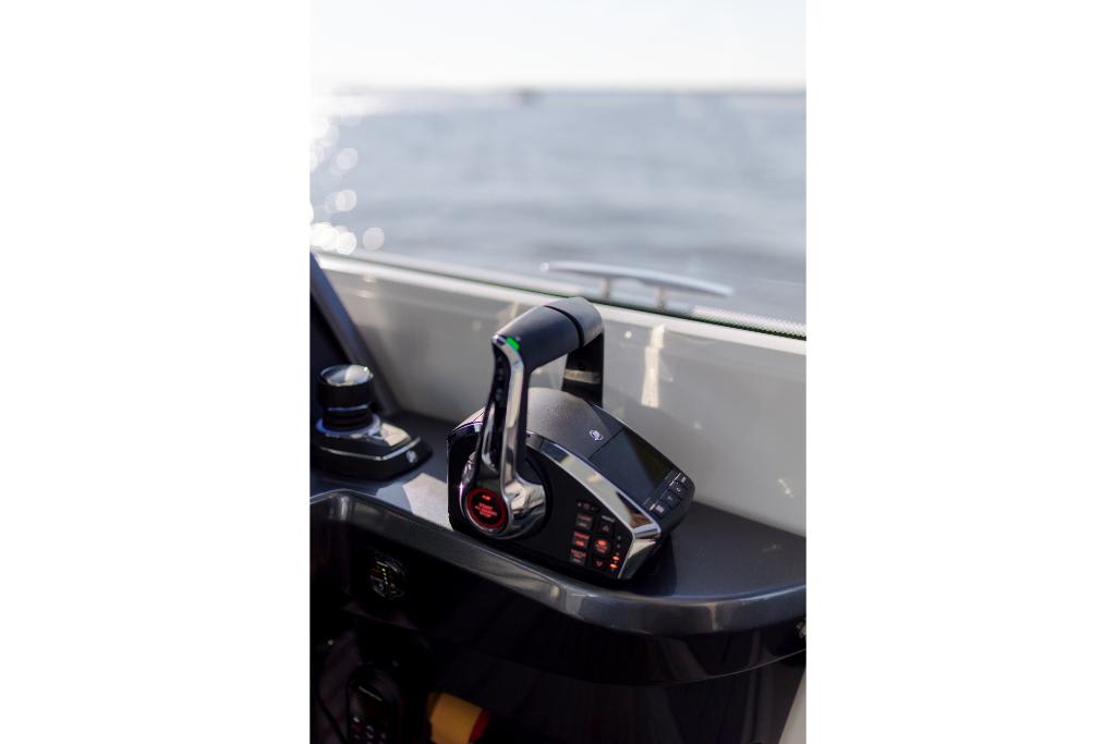 Slide: The Image of Galeon 375 GTO 2026 - 80