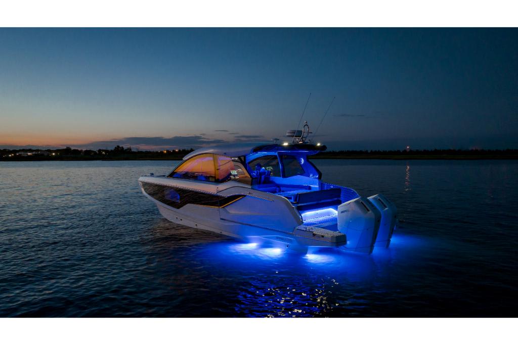 Slide: The Image of Galeon 375 GTO 2026 - 85