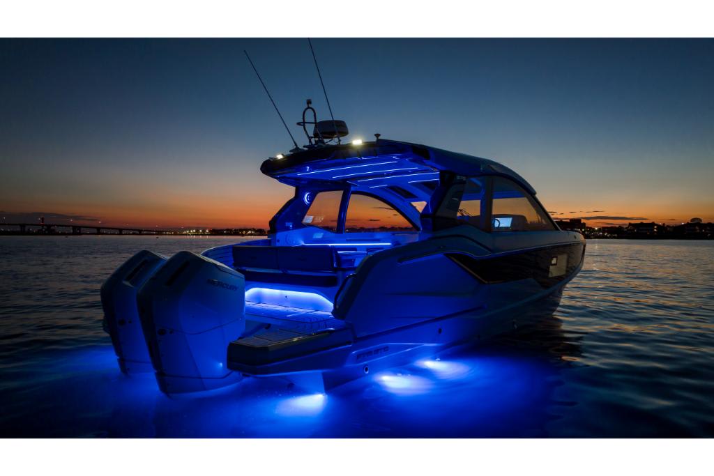 Slide: The Image of Galeon 375 GTO 2026 - 88