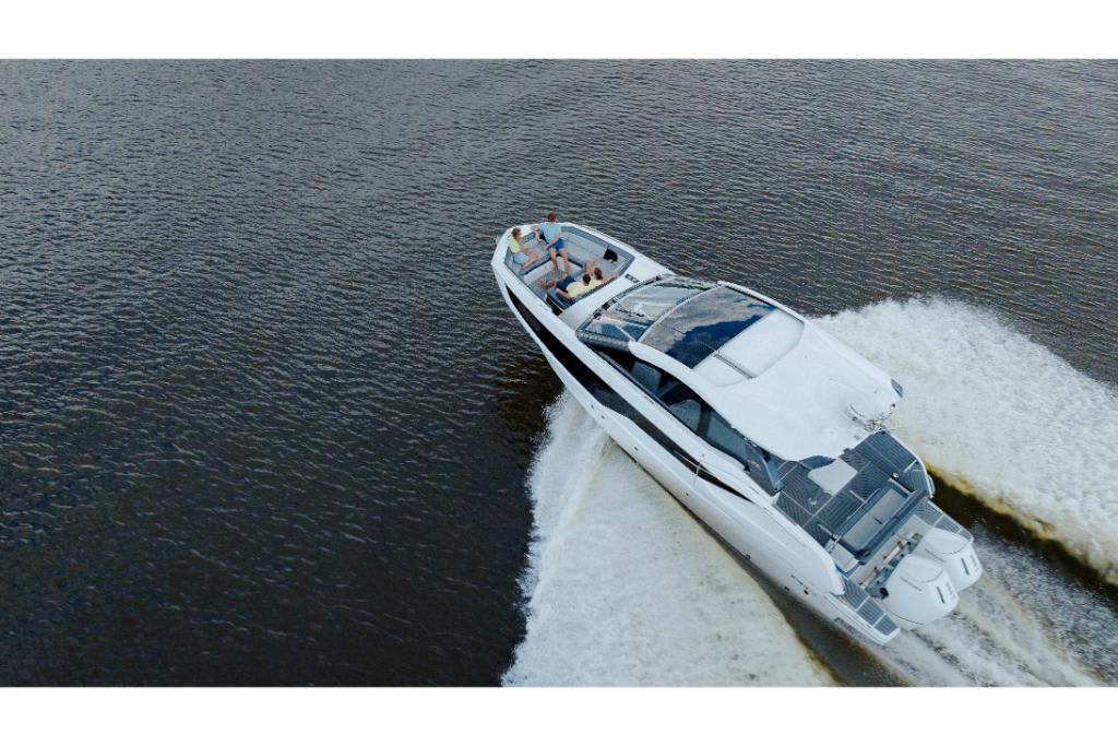 Slide: The Image of Galeon 375 GTO 2026 - 97