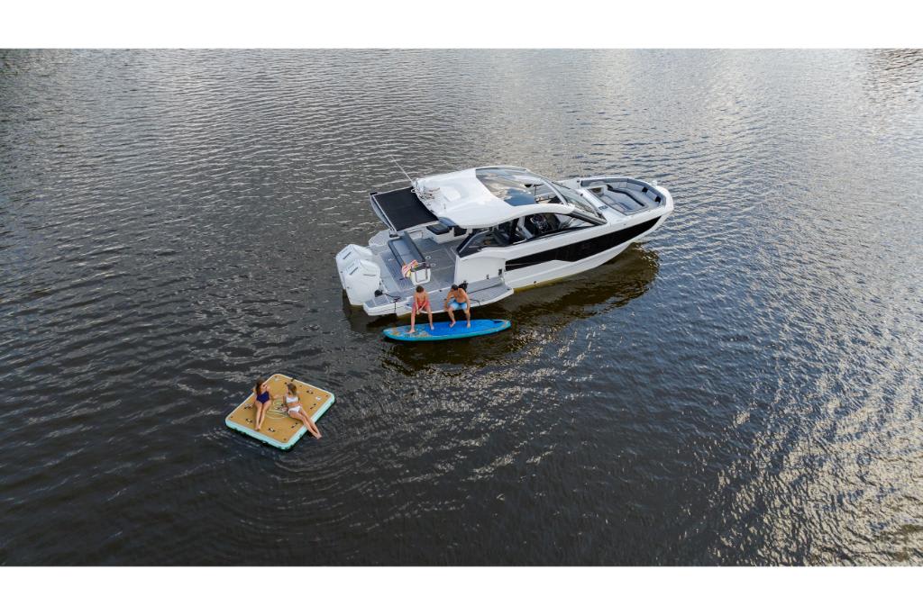 Slide: The Image of Galeon 375 GTO 2026 - 98