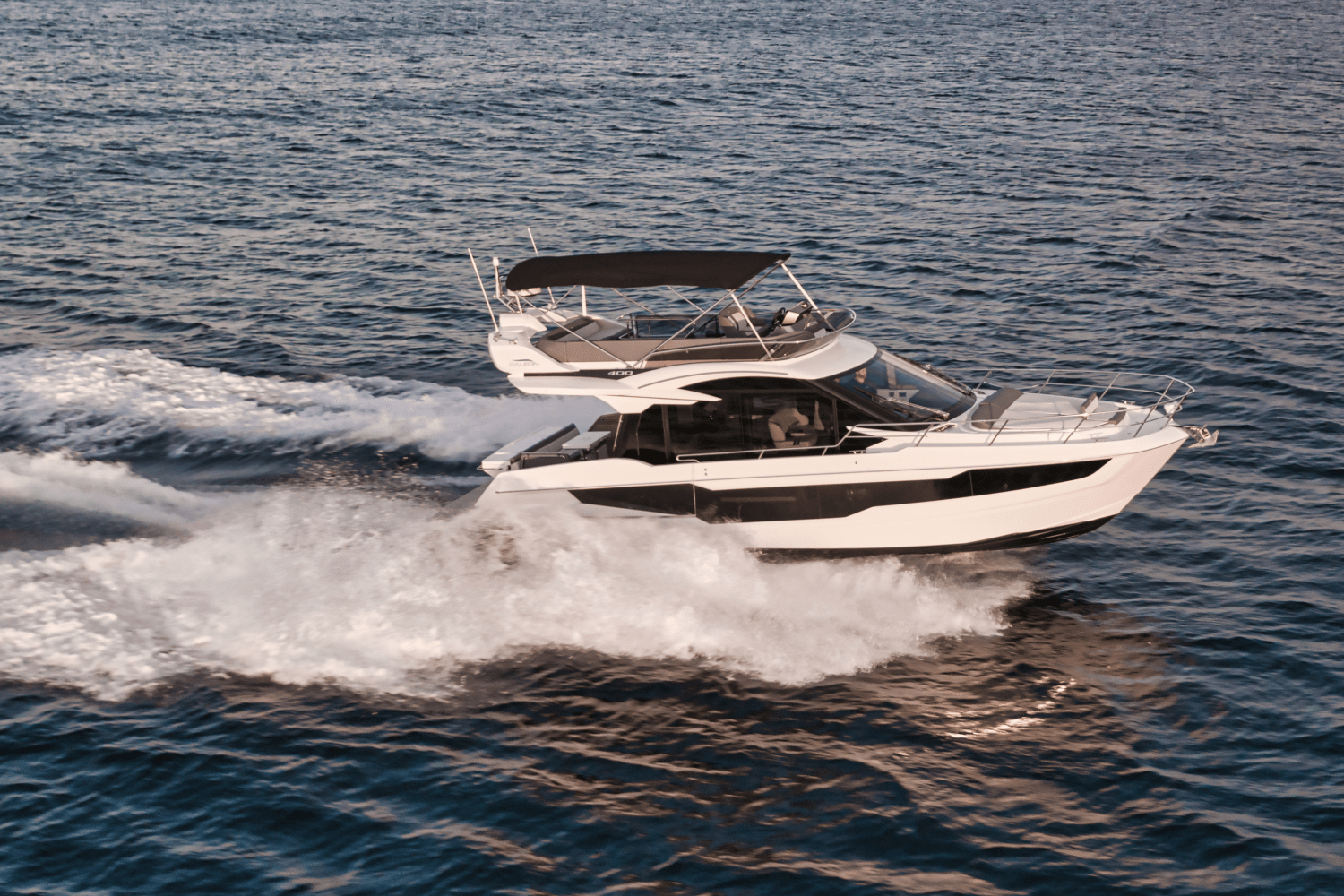 Slide: The Image of Galeon 400 FLY 2024 - 6