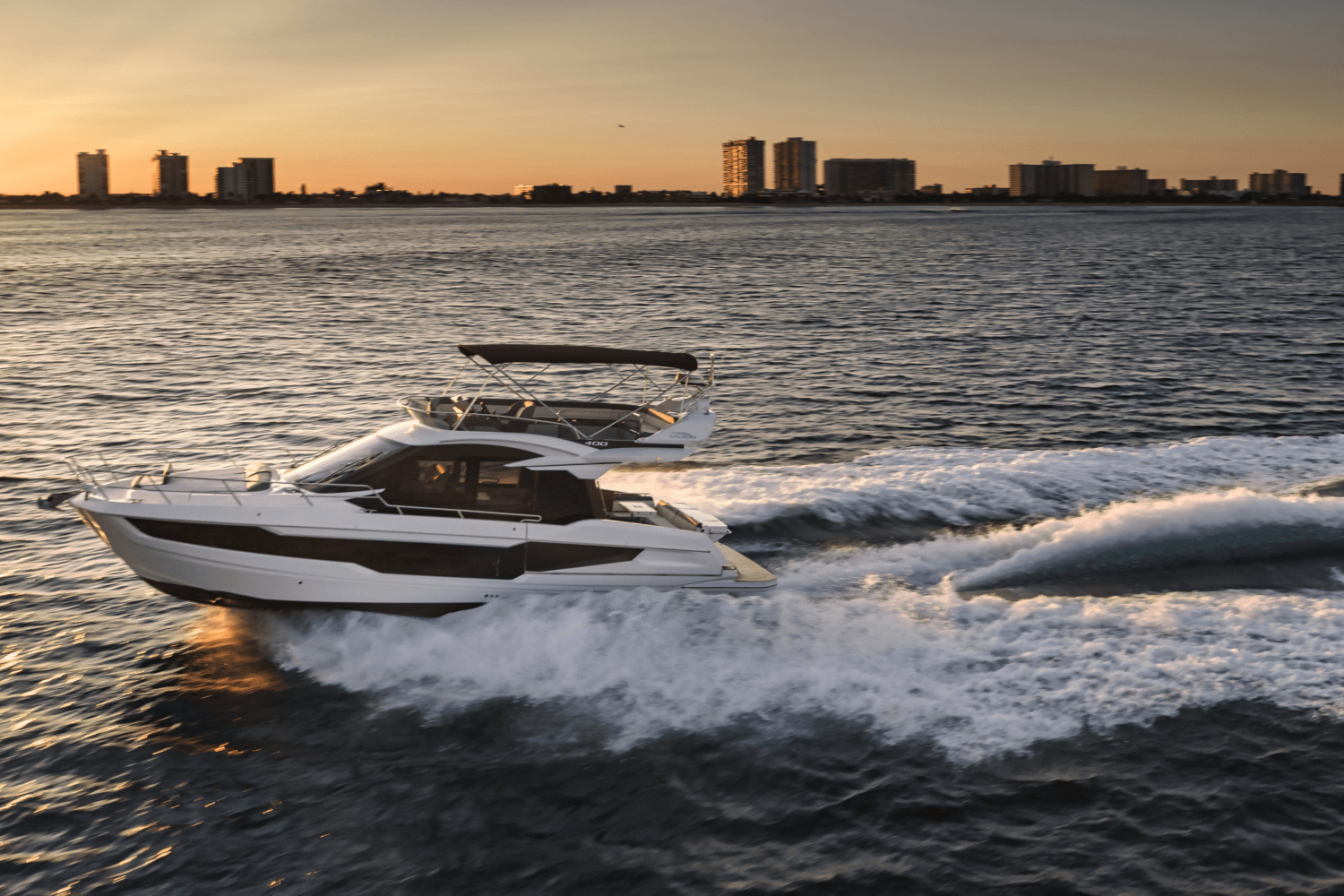 Slide: The Image of Galeon 400 FLY 2024 - 9