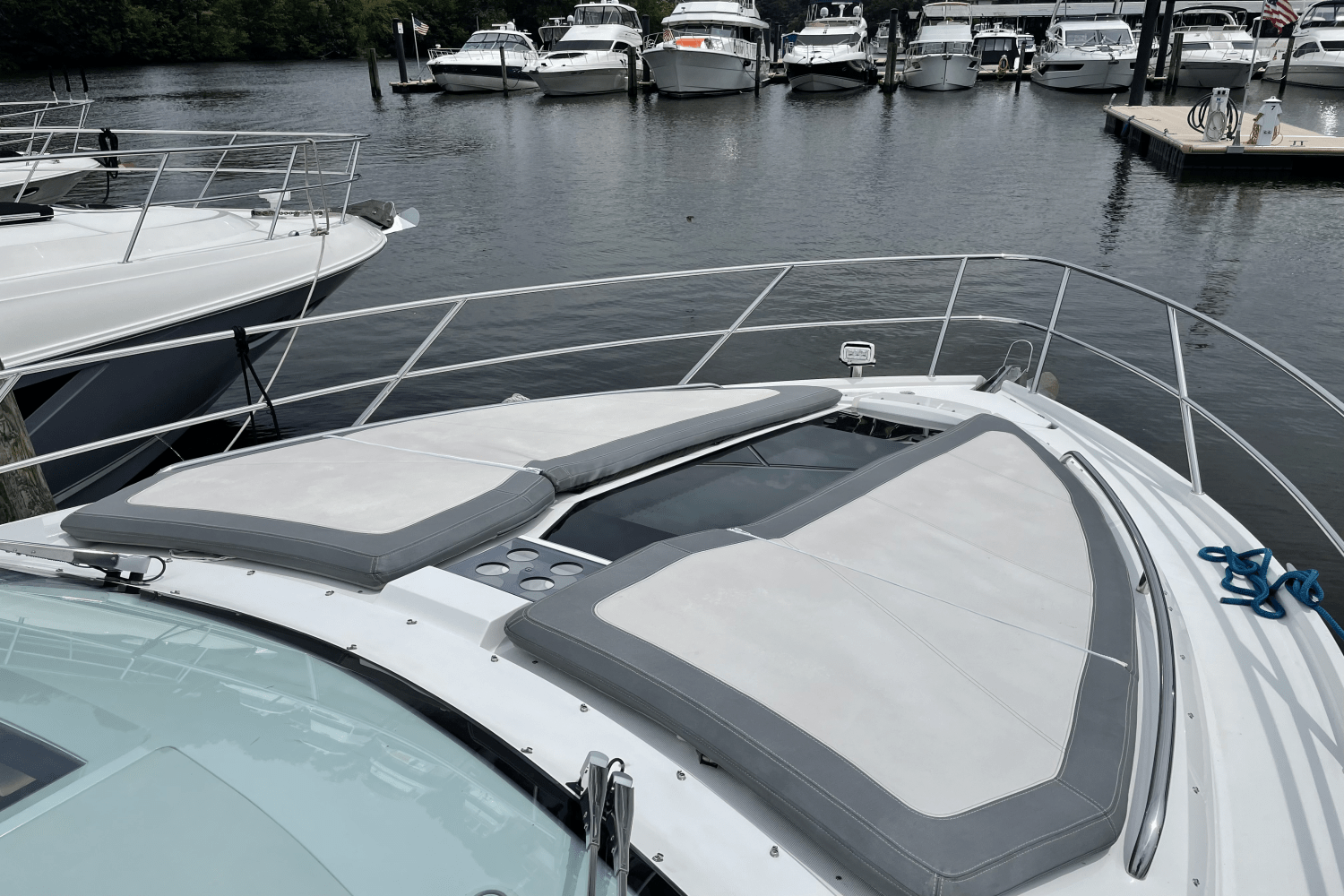 Slide: The Image of Galeon 425 HTS 2019 - 26