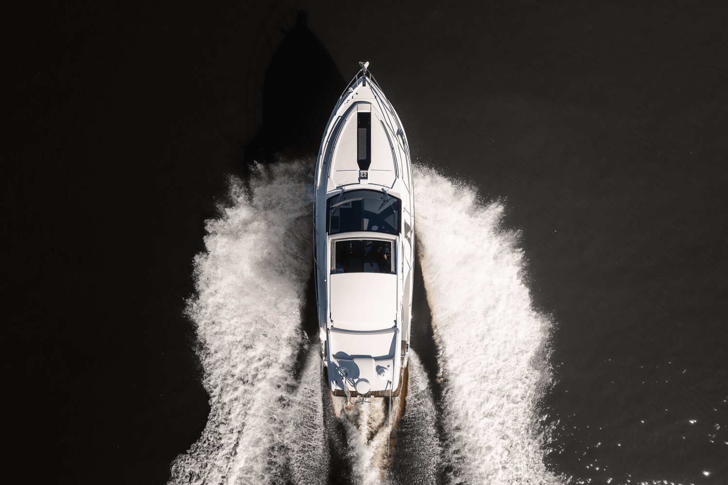 Slide: The Image of Galeon 425 HTS 2023 - 3