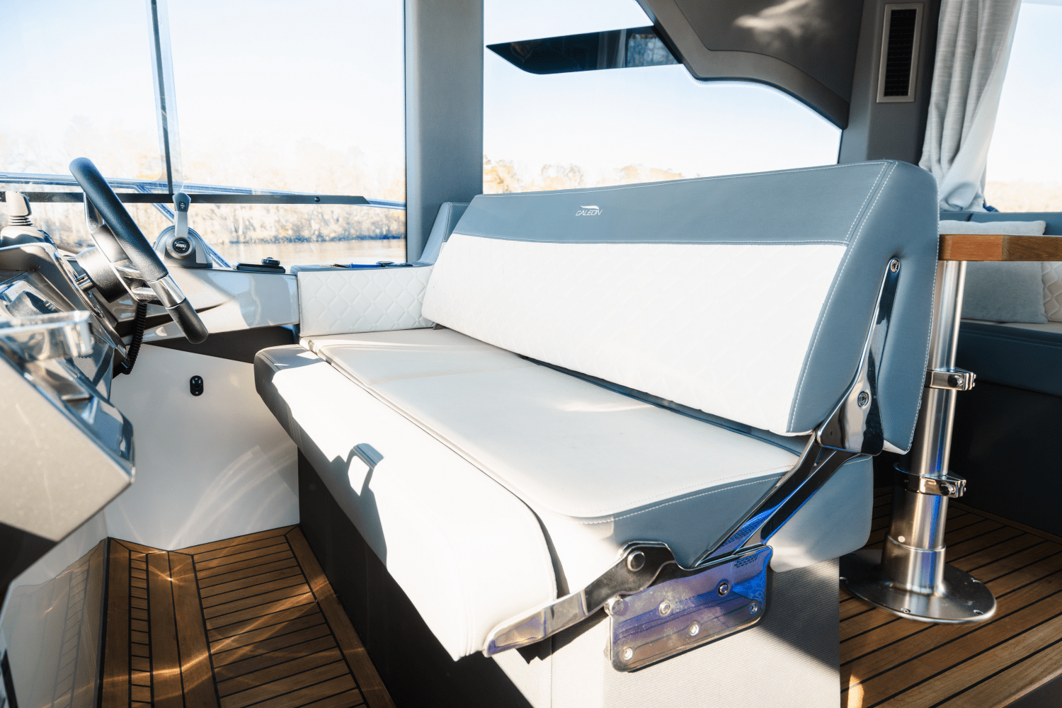 Slide: The Image of Galeon 425 HTS 2023 - 32