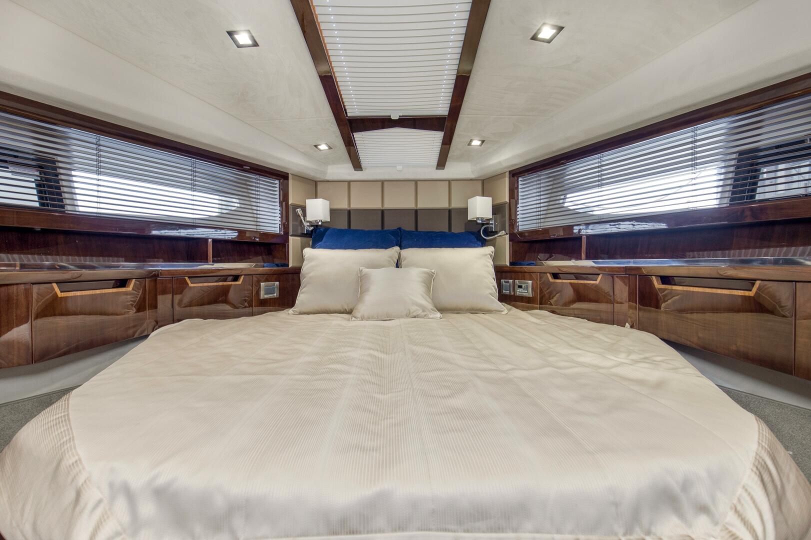 Slide: The Image of 2020 43 Galeon HTC _Sea La Vie_ Master Stateroom (1) - 5343818