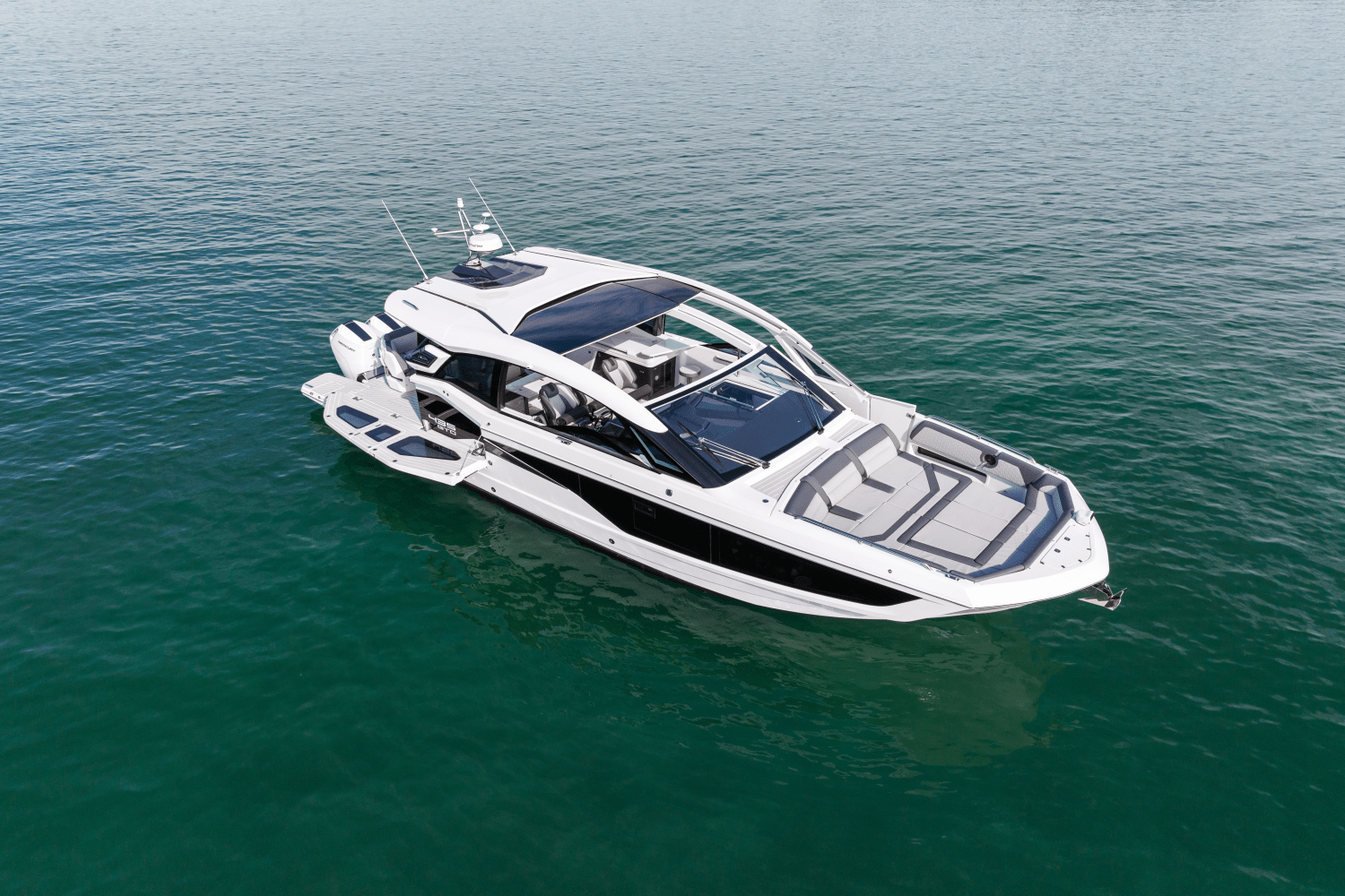 Slide: The Image of Galeon 435 GTO 2026 - 15