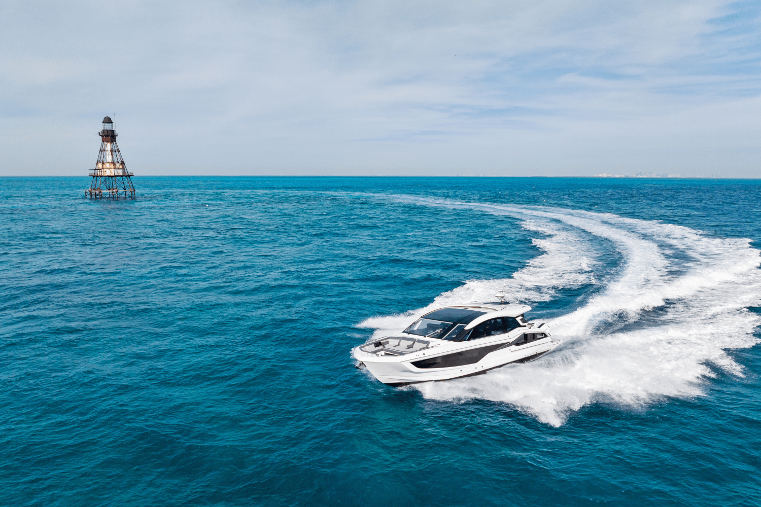 Slide: The Image of Galeon 435 GTO 2026 - 3