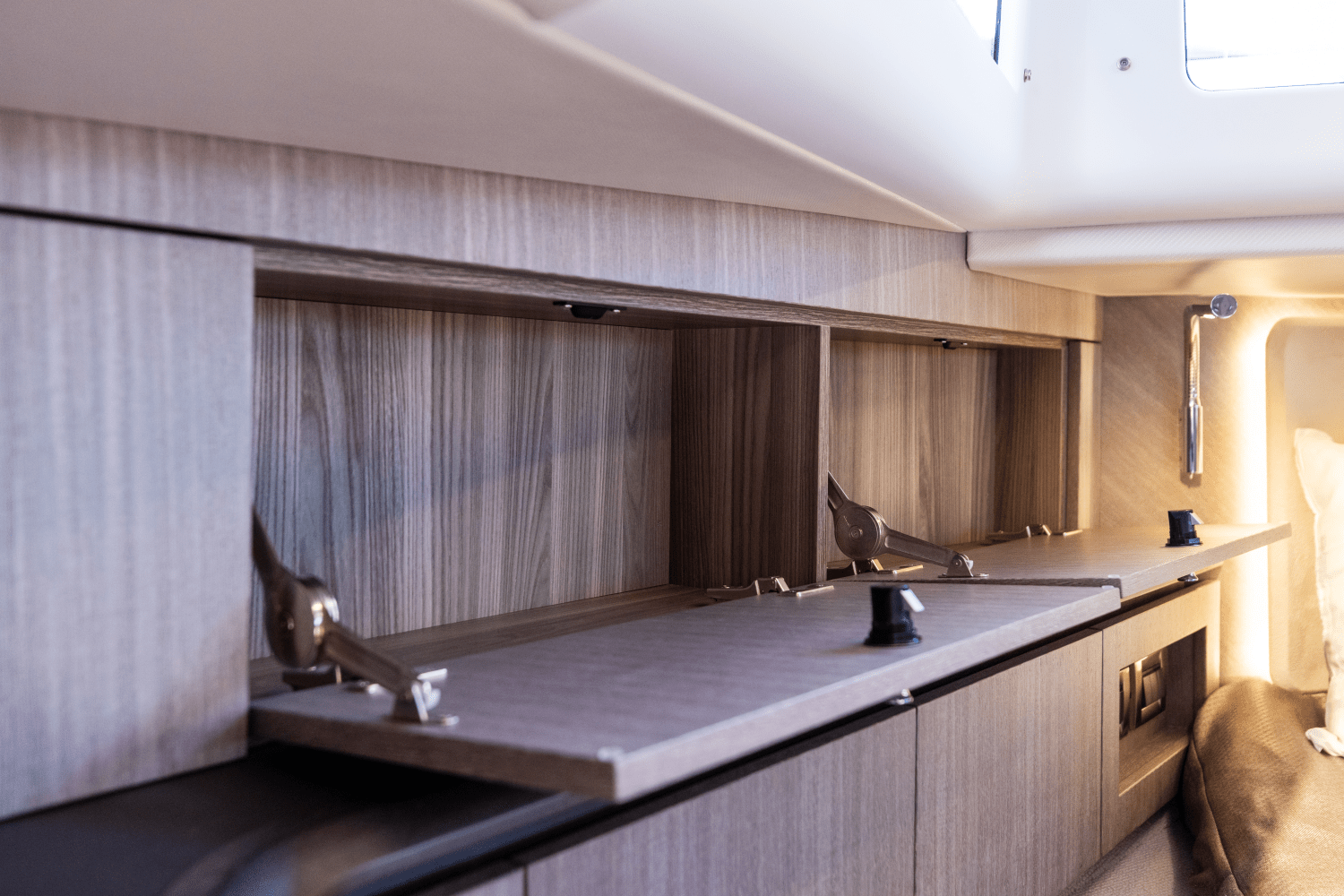 Slide: The Image of Galeon 435 GTO 2026 - 47