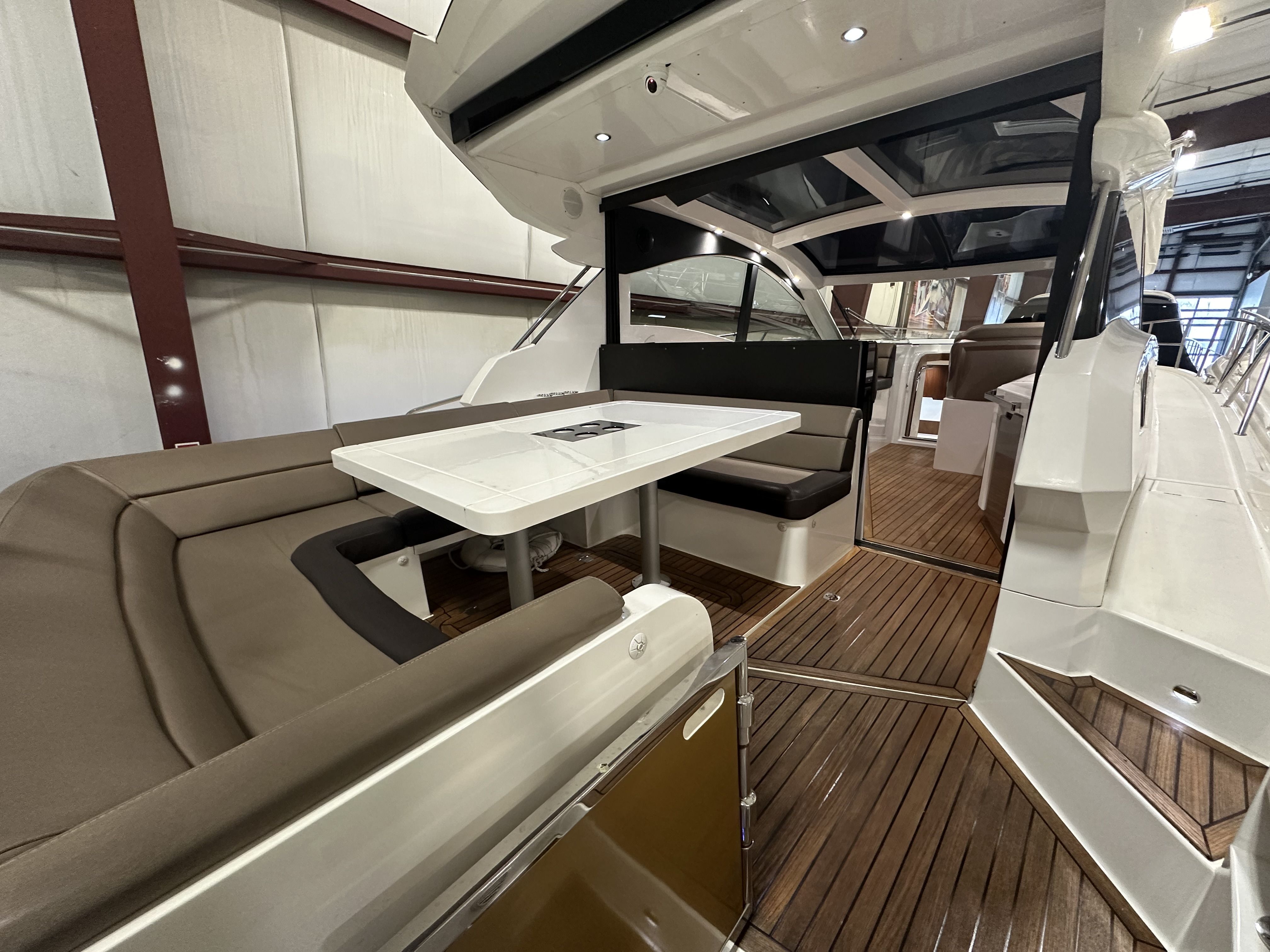 Slide: The Image of Galeon 445 HTS 2016 - 14
