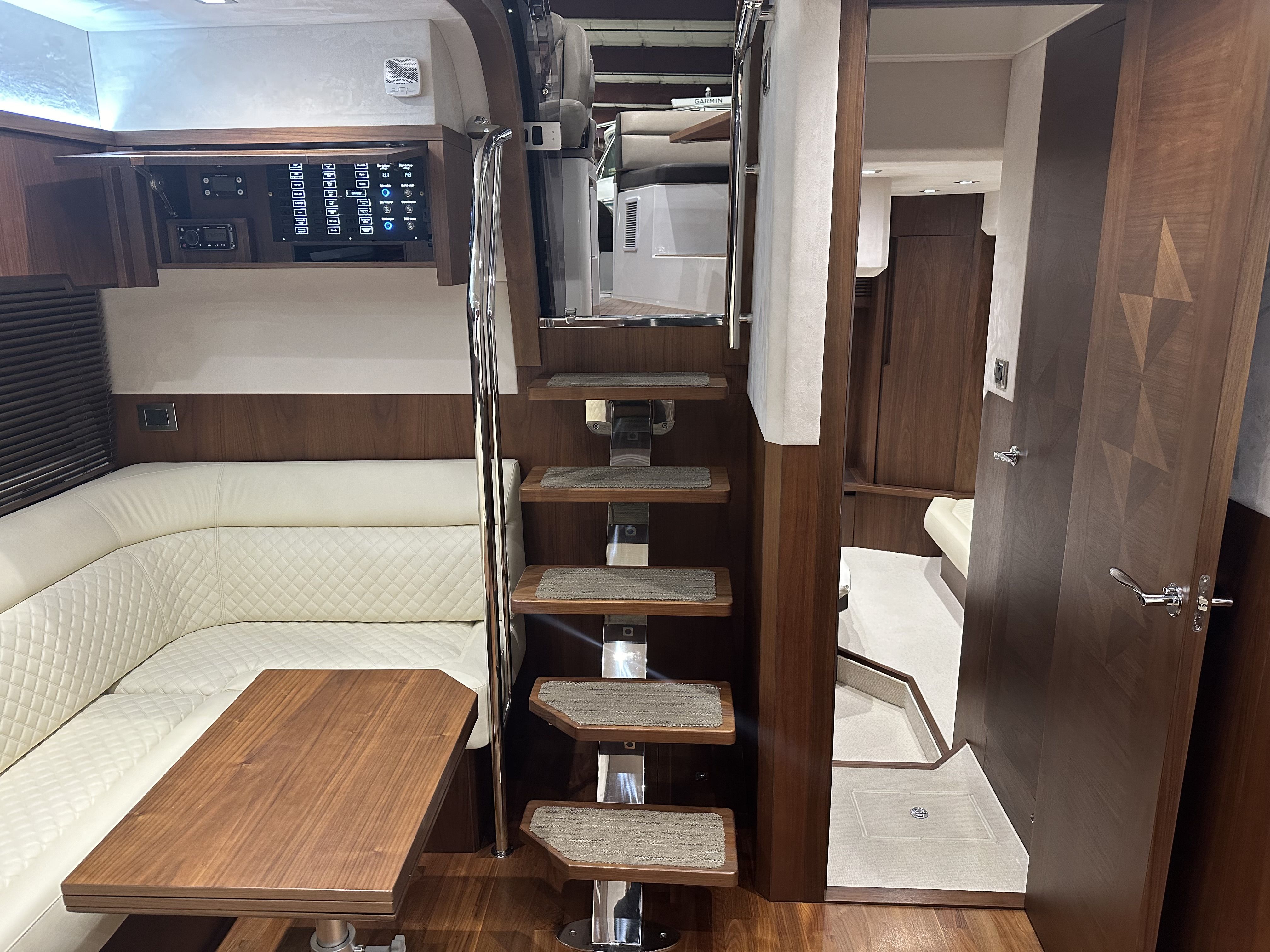 Slide: The Image of Galeon 445 HTS 2016 - 25