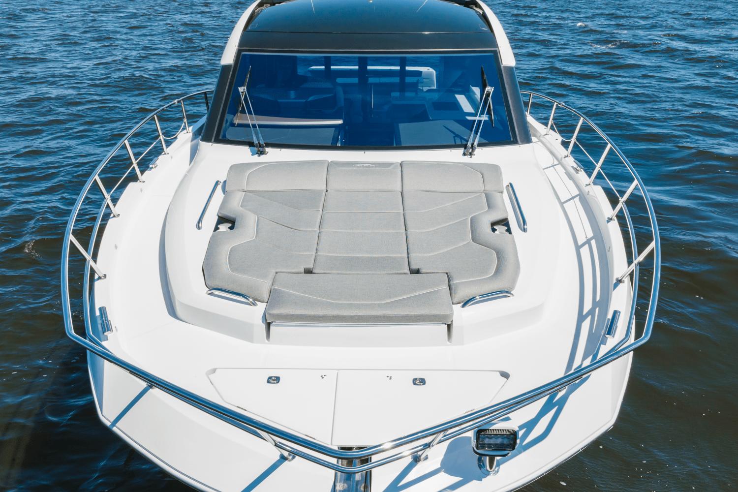 Slide: The Image of Galeon 450 HTC 2024 - 5