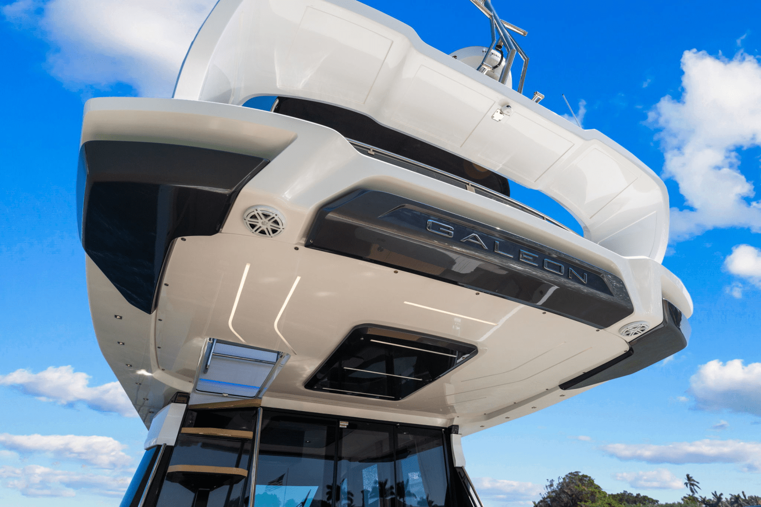 Slide: The Image of Galeon 480 FLY 2025 - 23