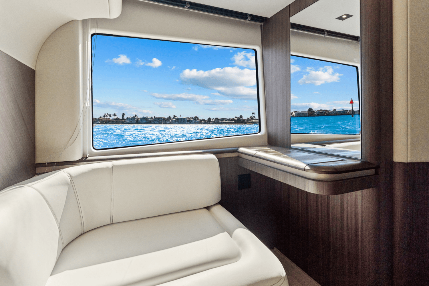 Slide: The Image of Galeon 480 FLY 2025 - 30