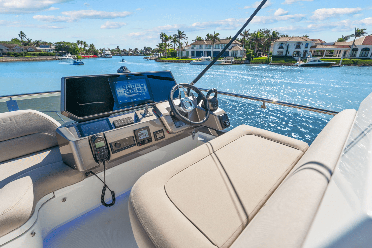 Slide: The Image of Galeon 480 FLY 2025 - 46