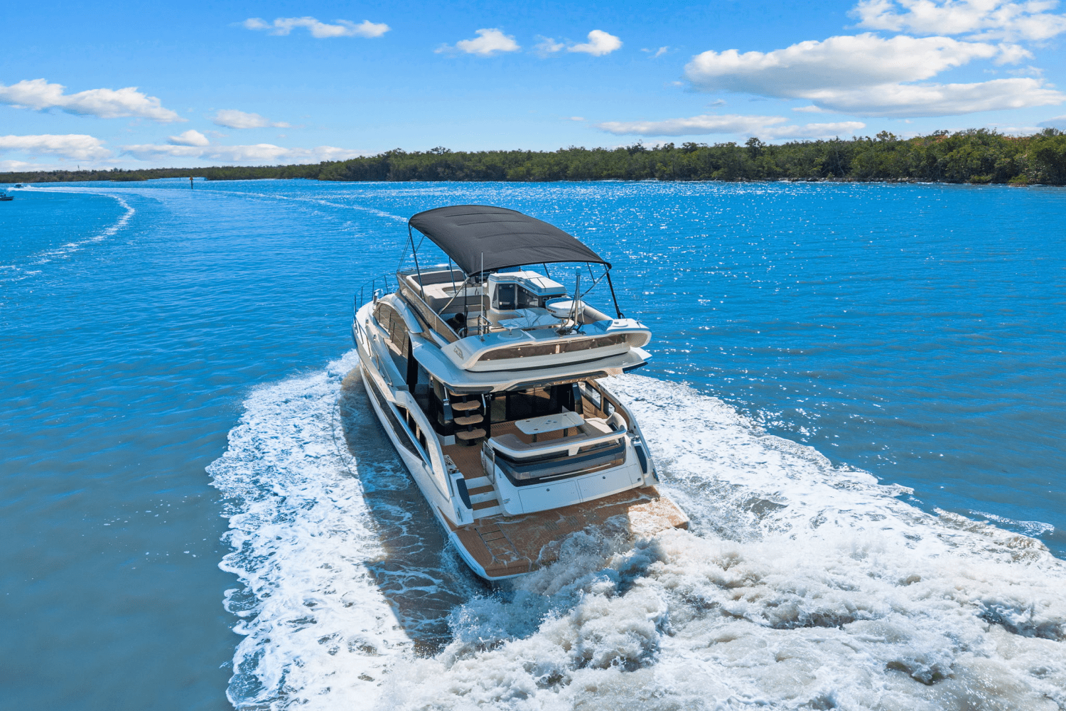 Slide: The Image of Galeon 480 FLY 2025 - 9