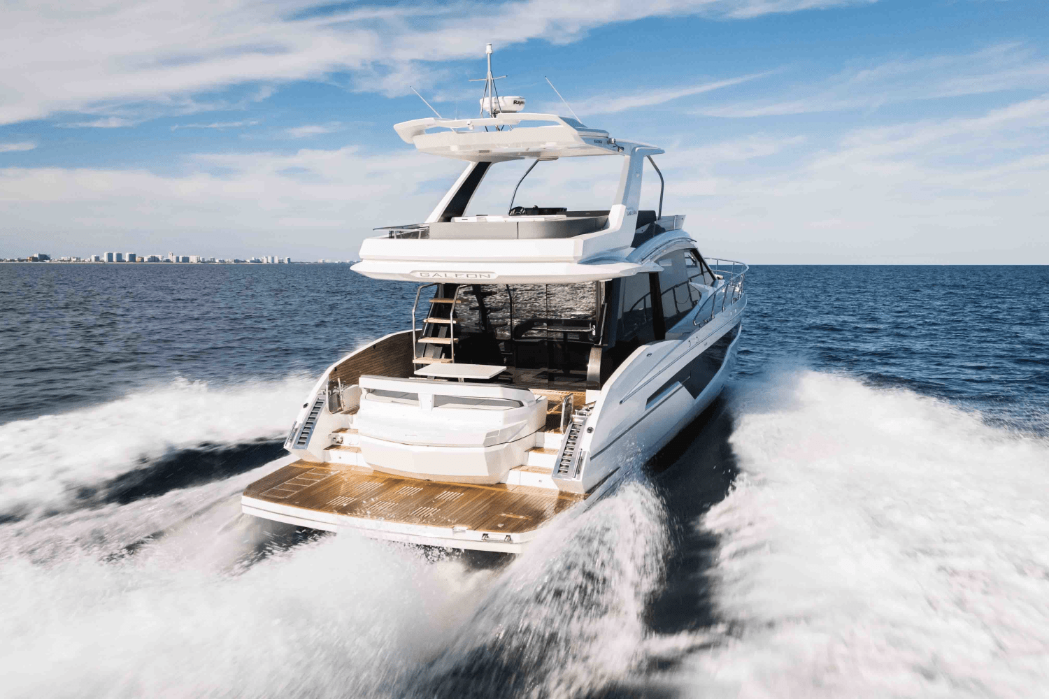 Slide: The Image of Galeon 500 FLY 2023 - 4