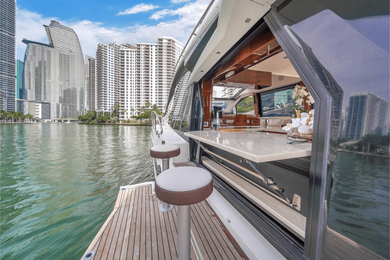 Slide: The Image of Galeon 510 SKY 2020 - 104