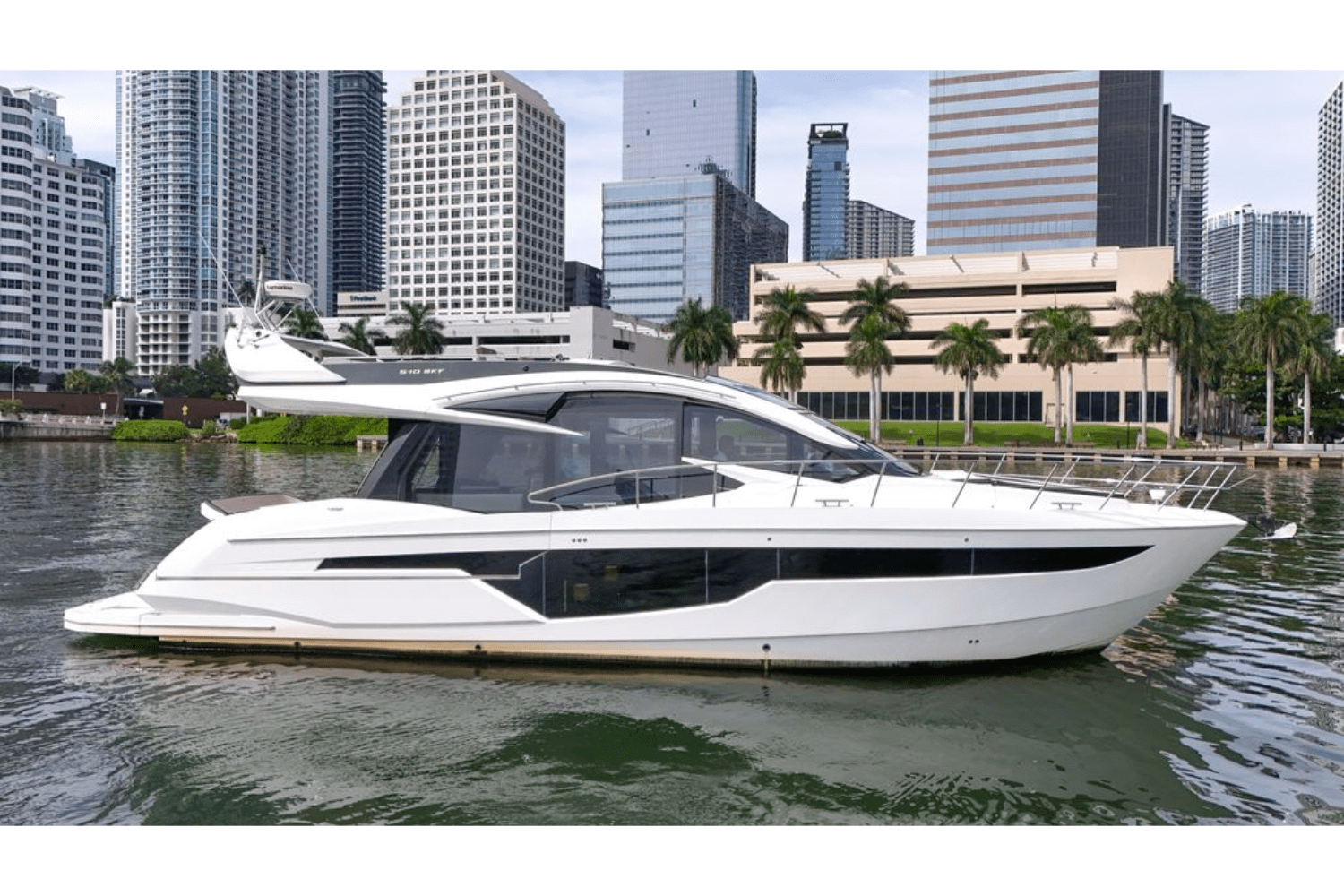 Slide: The Image of Galeon 510 SKY 2020 - 2