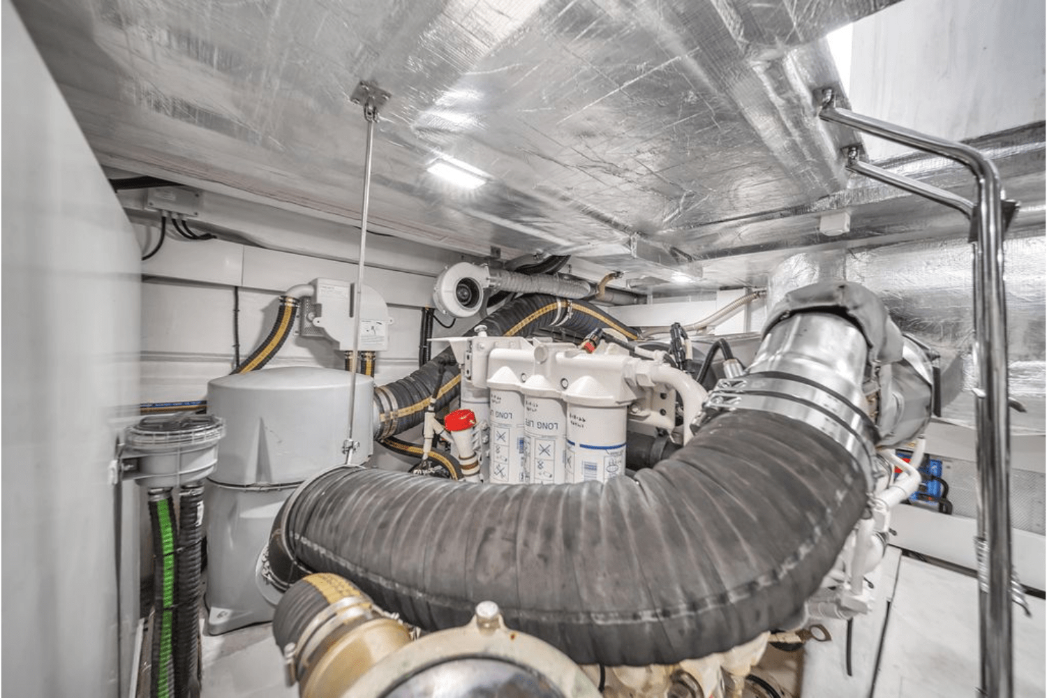 Slide: The Image of Galeon 510 SKY 2020 - 43