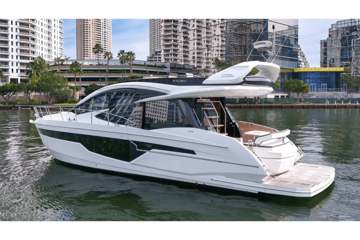 Slide: The Image of Galeon 510 SKY 2020 - 5