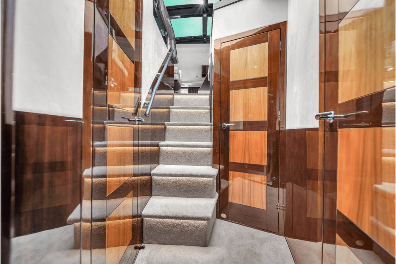 Slide: The Image of Galeon 510 SKY 2020 - 68