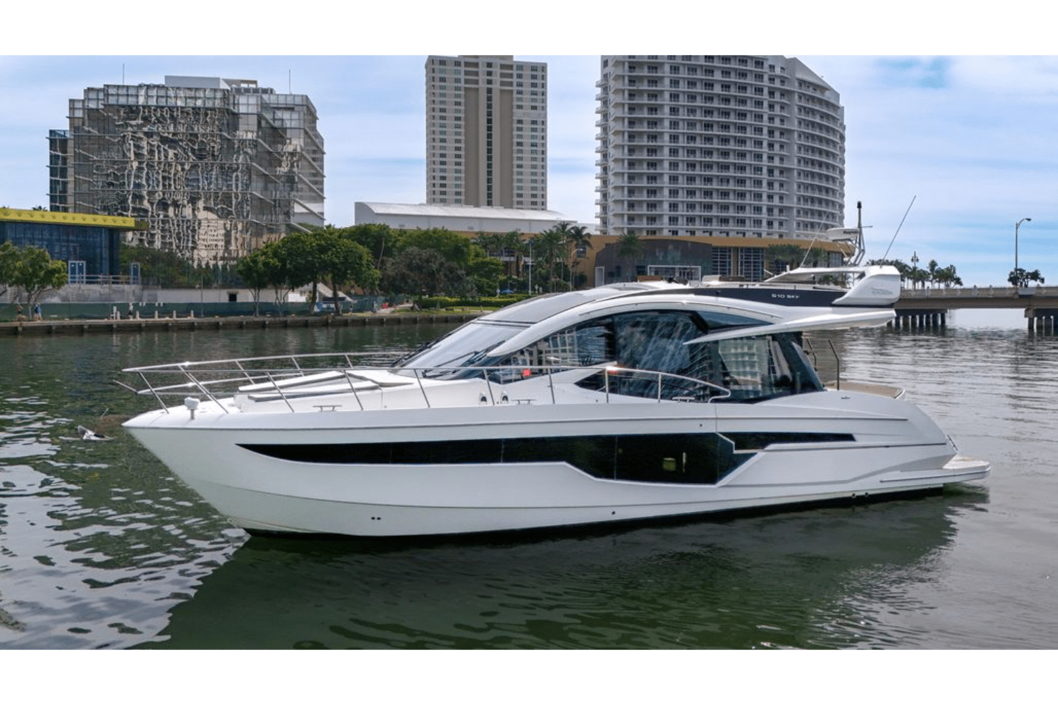 Slide: The Image of Galeon 510 SKY 2020 - 7