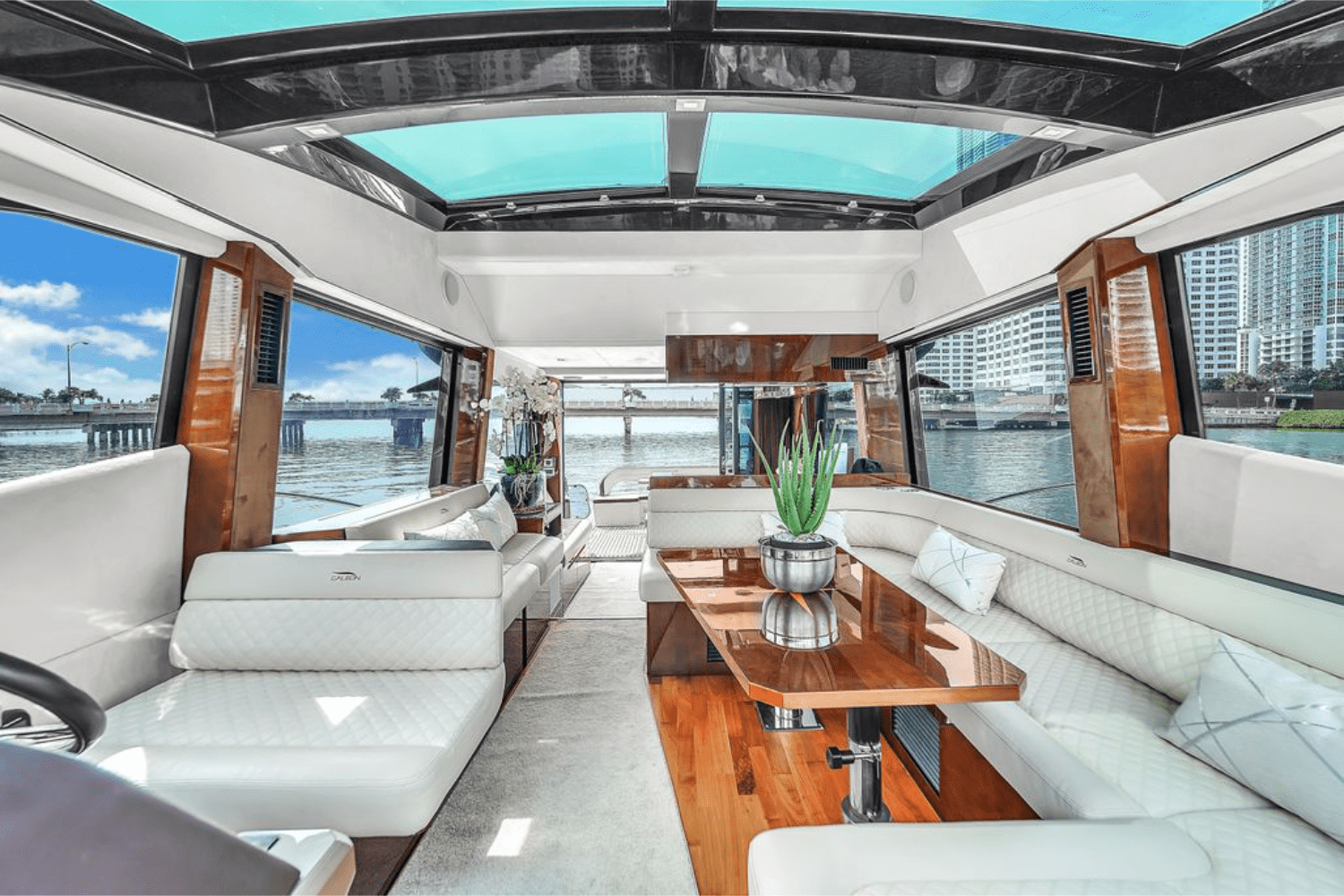 Slide: The Image of Galeon 510 SKY 2020 - 81