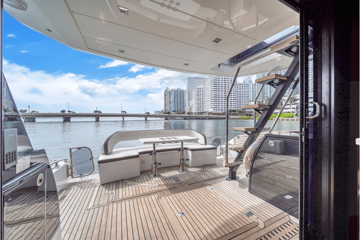 Slide: The Image of Galeon 510 SKY 2020 - 87