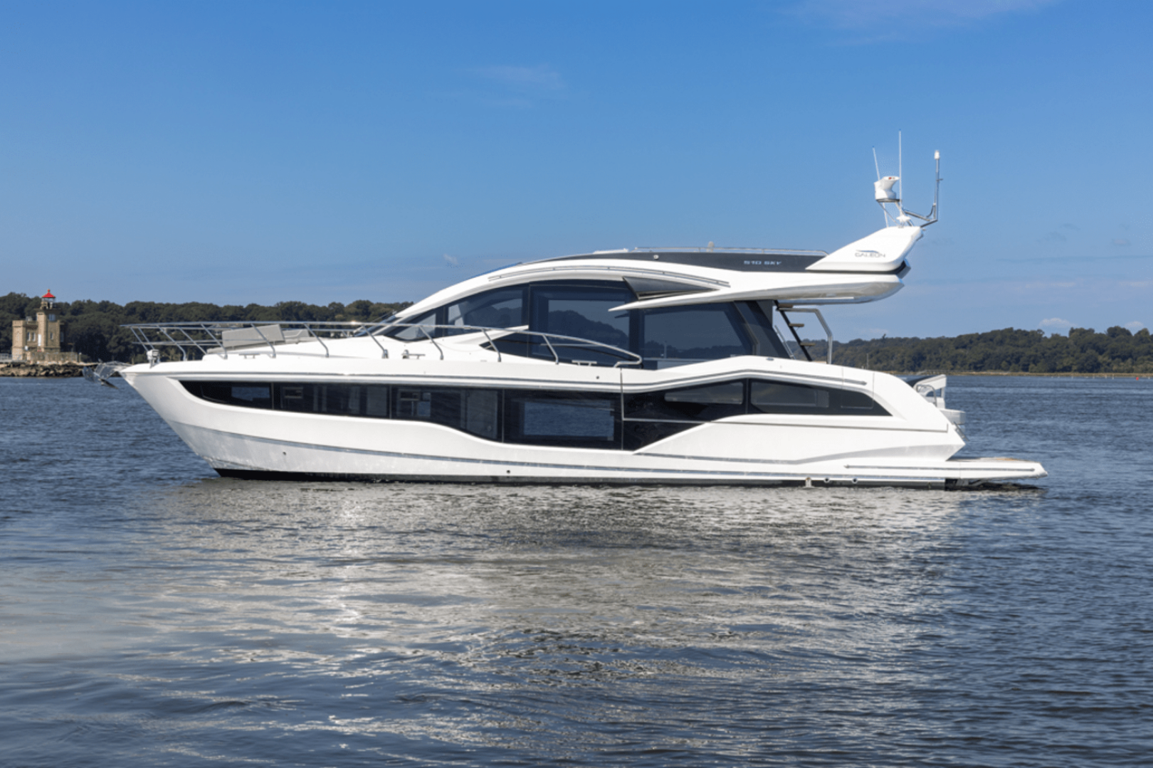 Slide: The Image of Galeon 510 SKY 2025 - 4628375