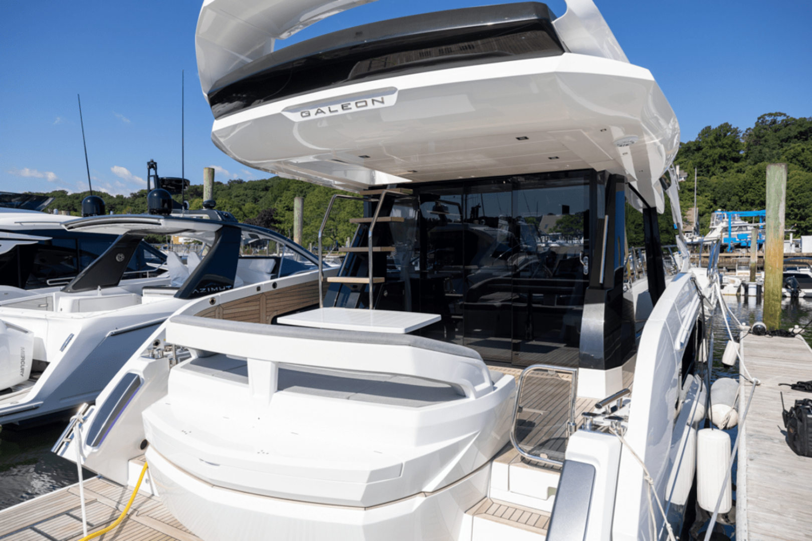Slide: The Image of Galeon 510 SKY 2025 - 4628389