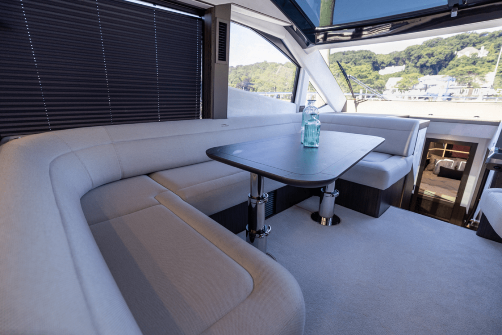 Slide: The Image of Galeon 510 SKY 2025 - 4628393