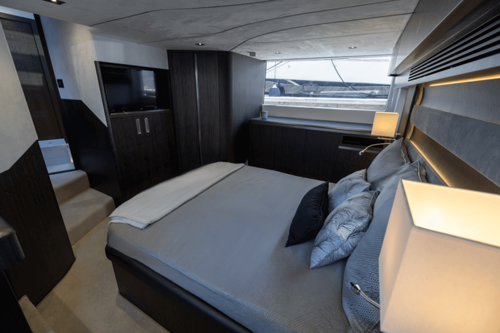 Slide: The Image of Galeon 510 SKY 2025 - 4718610